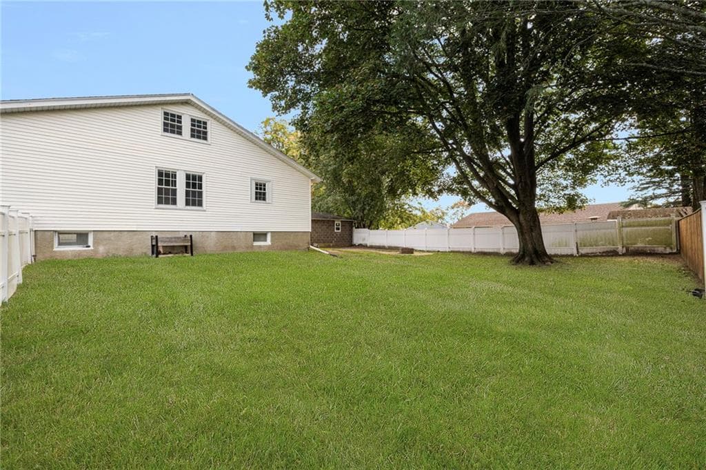 Single Family Residence at 22 Elder Avenue, East Providence, photo 13 of 37