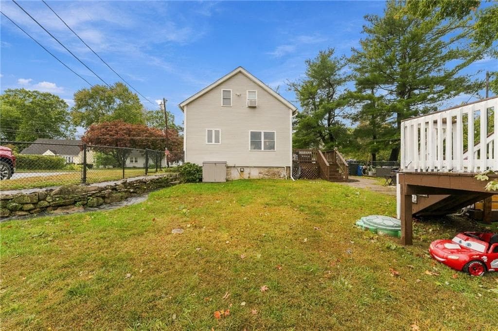 Single Family Residence at 453 Greenville Avenue, Johnston, photo 14 of 47