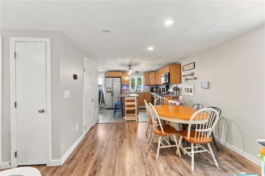 Single Family Residence at 453 Greenville Avenue, Johnston, photo 21 of 47
