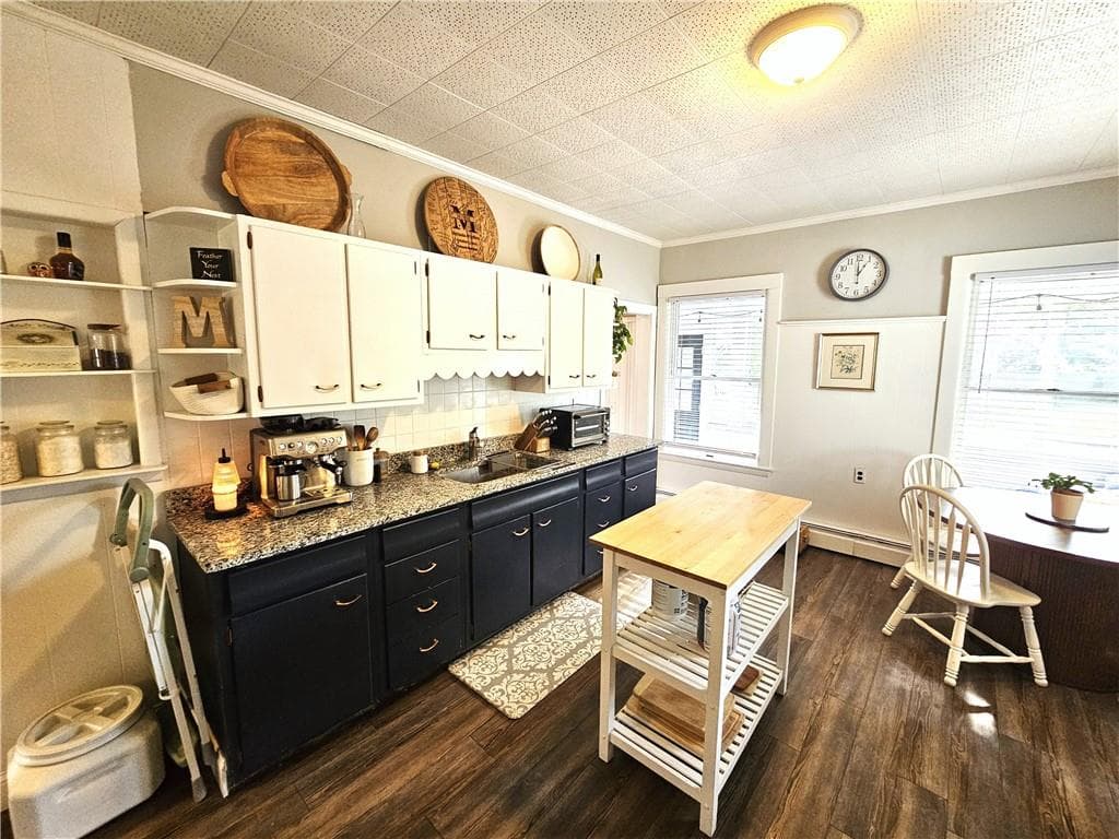 Multi Family at 209 River Road, Lincoln, photo 3 of 35