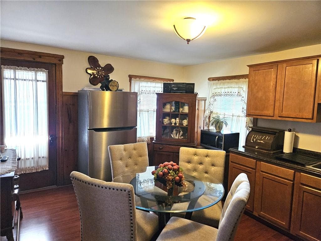 Multi Family at 209 River Road, Lincoln, photo 19 of 35