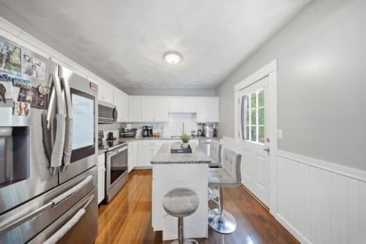 Single Family Residence at 42 Riverview Avenue, Pawtucket, photo 6 of 31