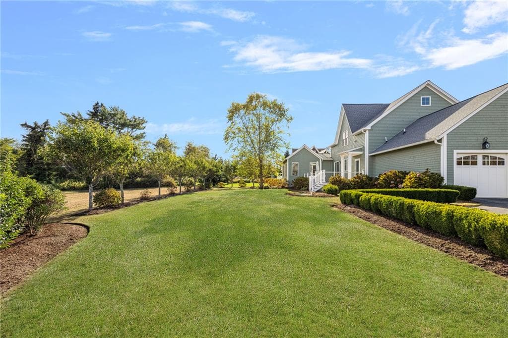 Single Family Residence at 23 East Matunuck Farm Drive, South Kingstown, photo 32 of 36