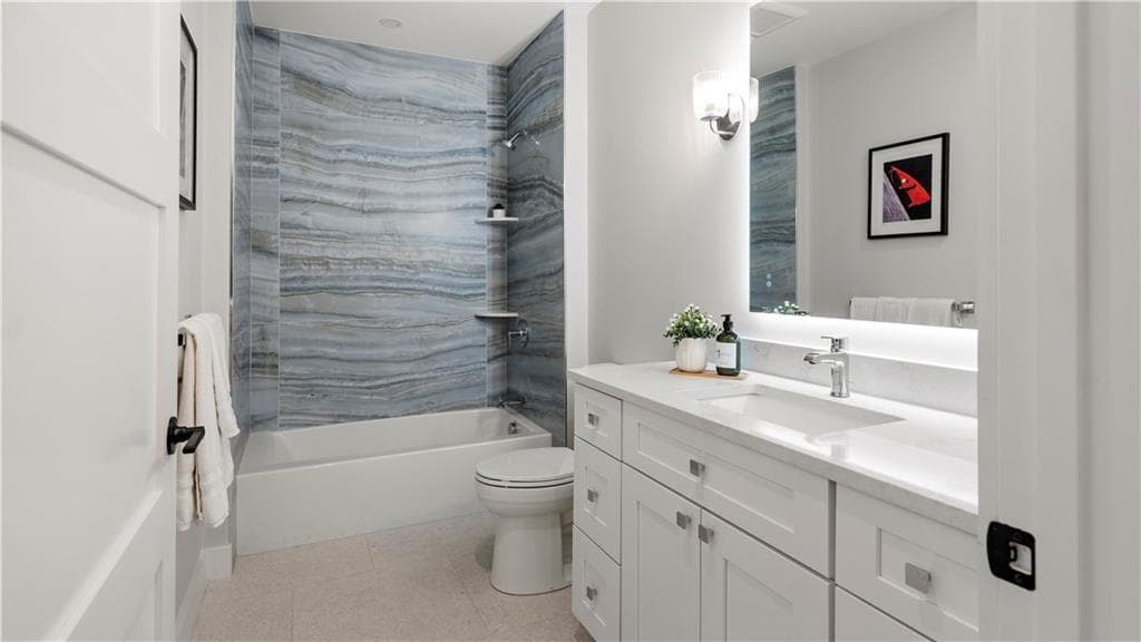 Condominium at 67 Queen Street UNIT 5C, East Greenwich, photo 16 of 36