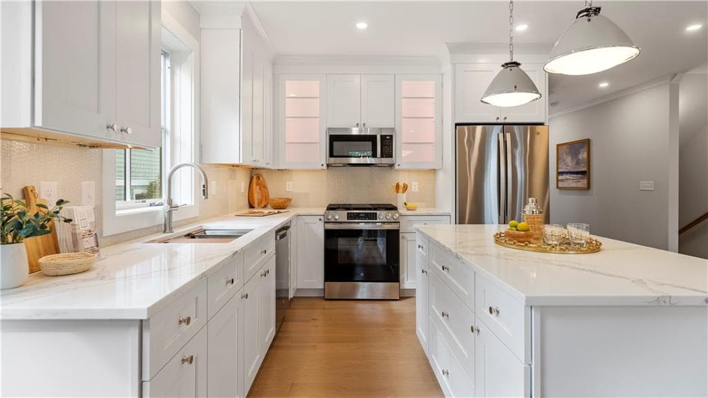 Condominium at 67 Queen Street UNIT 5C, East Greenwich, photo 9 of 36
