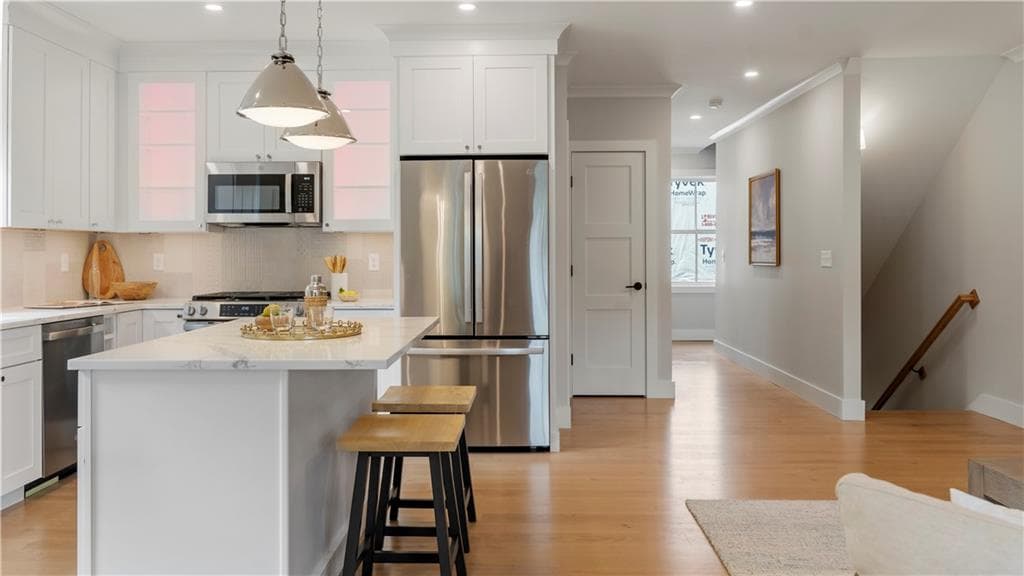 Condominium at 67 Queen Street UNIT 5C, East Greenwich, photo 15 of 36