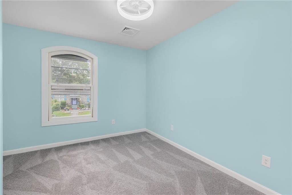 Single Family Residence at 34 Mount View Avenue, North Kingstown, photo 20 of 41