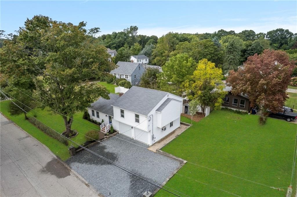 Single Family Residence at 34 Mount View Avenue, North Kingstown, photo 39 of 41
