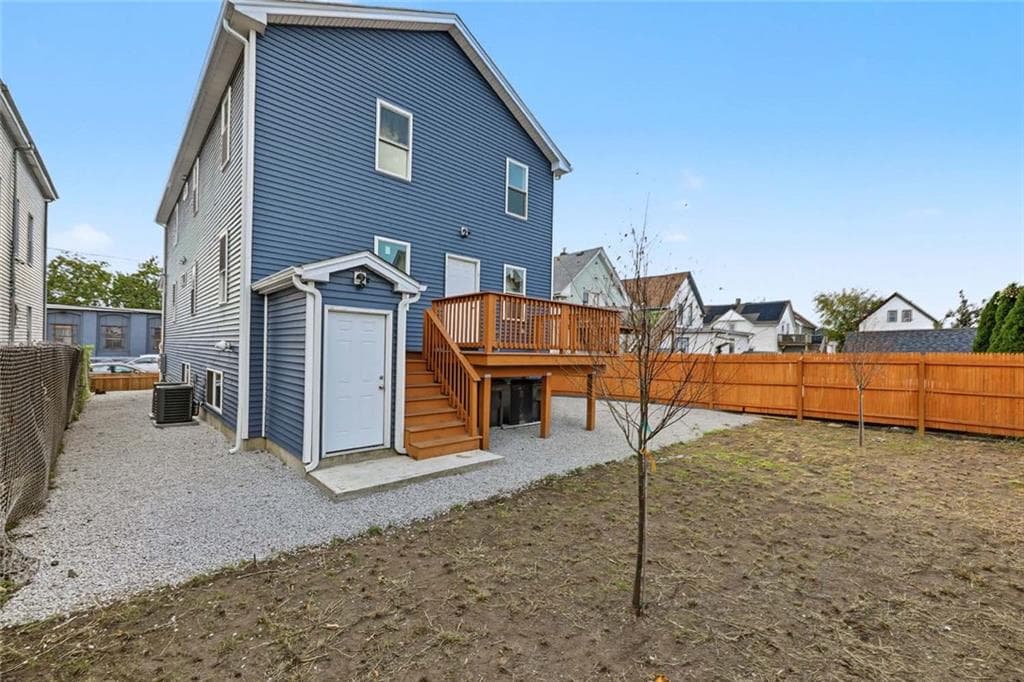 Multi Family at 139 Benedict Street, Providence, photo 4 of 49
