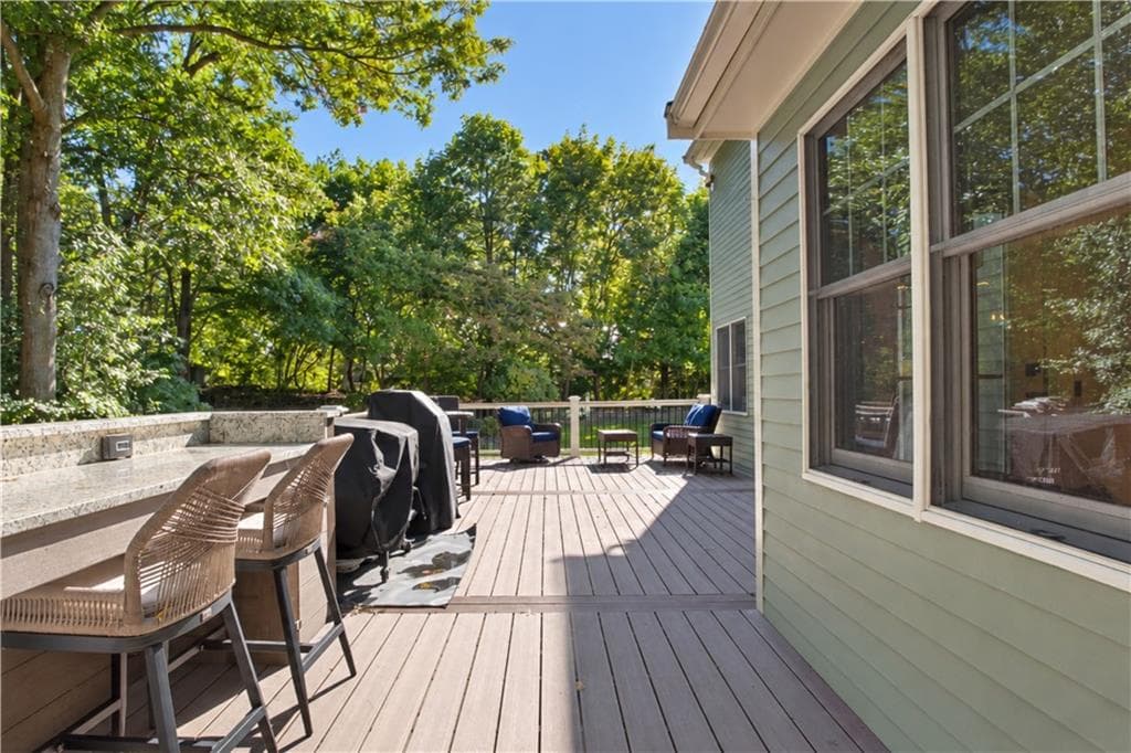 Single Family Residence at 10 Highbush Terrace, North Kingstown, photo 43 of 47
