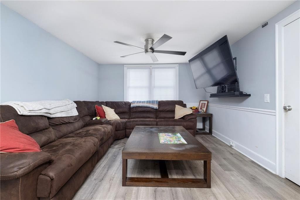 Single Family Residence at 51 Cleveland Avenue, Cranston, photo 9 of 25