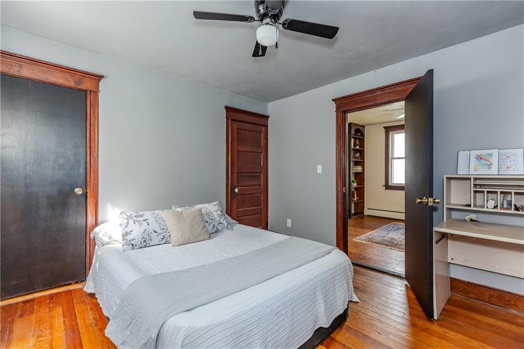 Single Family Residence at 107 Crescent View Avenue, East Providence, photo 13 of 30
