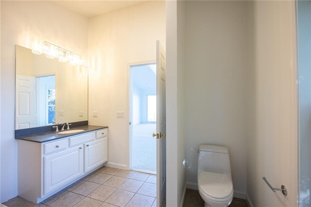 Single Family Residence at 190 Charlotte Drive, Warwick, photo 47 of 48