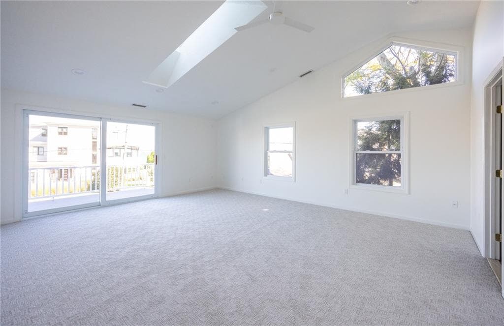 Single Family Residence at 190 Charlotte Drive, Warwick, photo 33 of 48