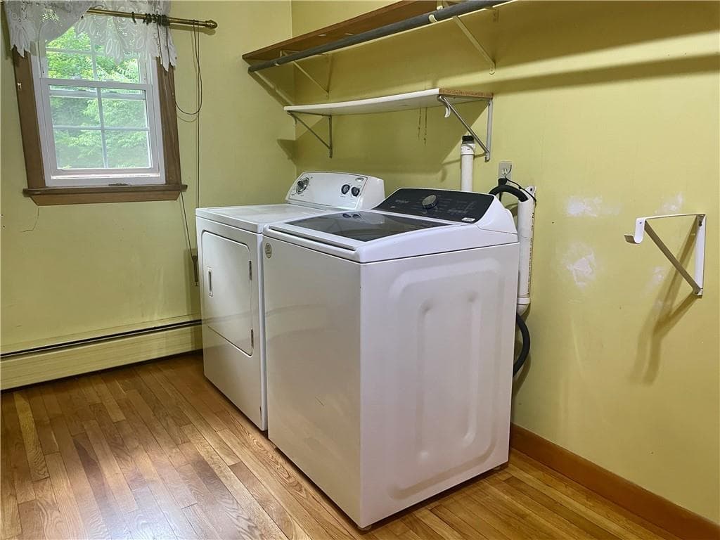 Single Family Residence at 182 Highland Street, Woonsocket, photo 16 of 26