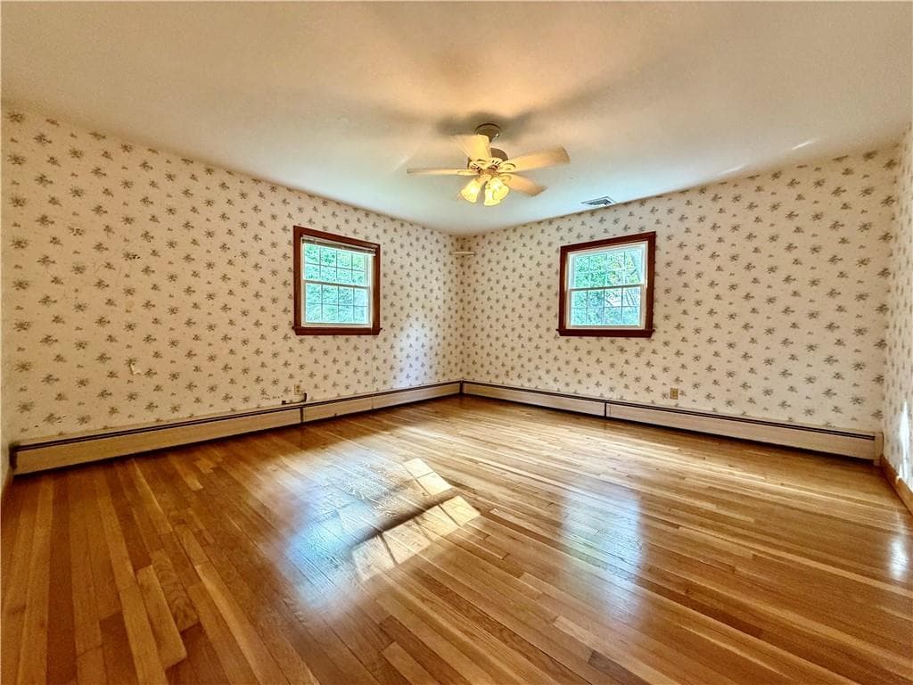 Single Family Residence at 182 Highland Street, Woonsocket, photo 14 of 26