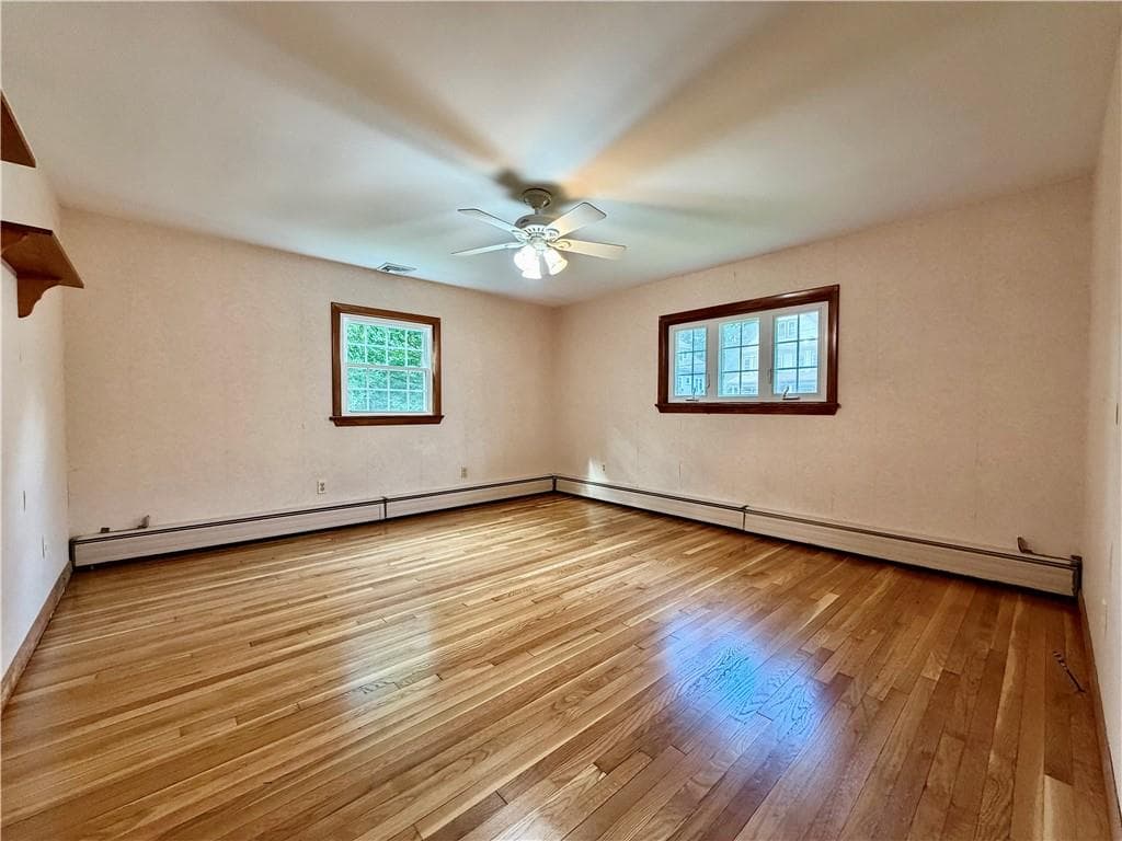 Single Family Residence at 182 Highland Street, Woonsocket, photo 15 of 26