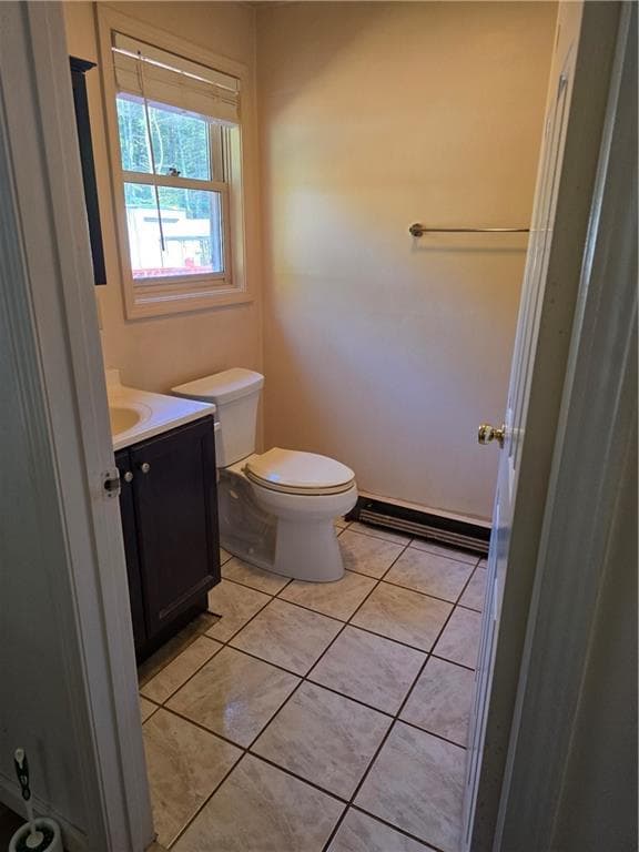 Single Family Residence at 13 Woodville Road, Richmond, photo 12 of 24