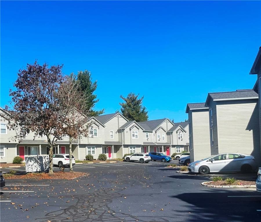 Condominium at 10 East Street UNIT 108, Cranston, photo 13 of 13