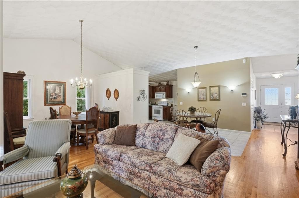 Condominium at 243 Spencer Woods Drive UNIT 243, East Greenwich, photo 13 of 32