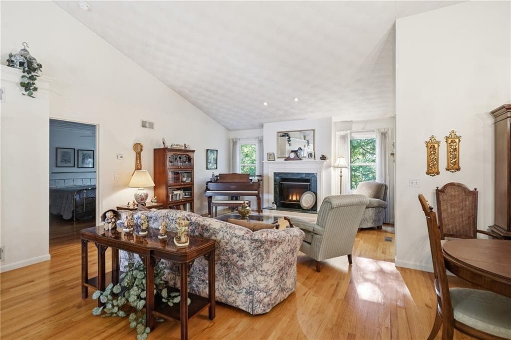 Condominium at 243 Spencer Woods Drive UNIT 243, East Greenwich, photo 11 of 32