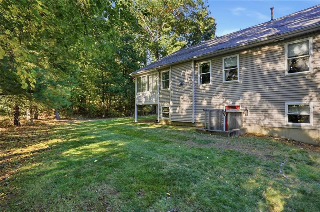 Condominium at 243 Spencer Woods Drive UNIT 243, East Greenwich, photo 31 of 32