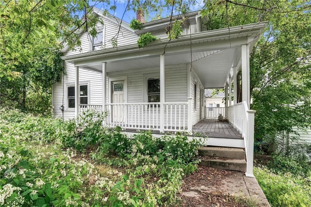 Single Family Residence at 15 Lewis Street, Woonsocket, photo 3 of 27