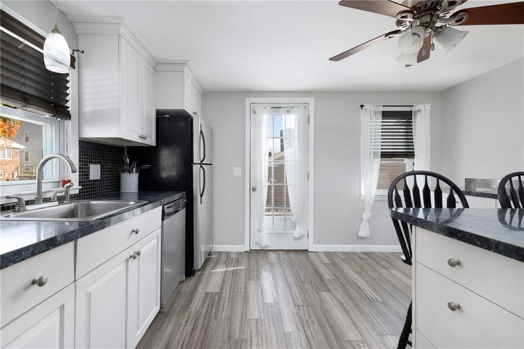 Single Family Residence at 464 High Street, Cumberland, photo 12 of 50