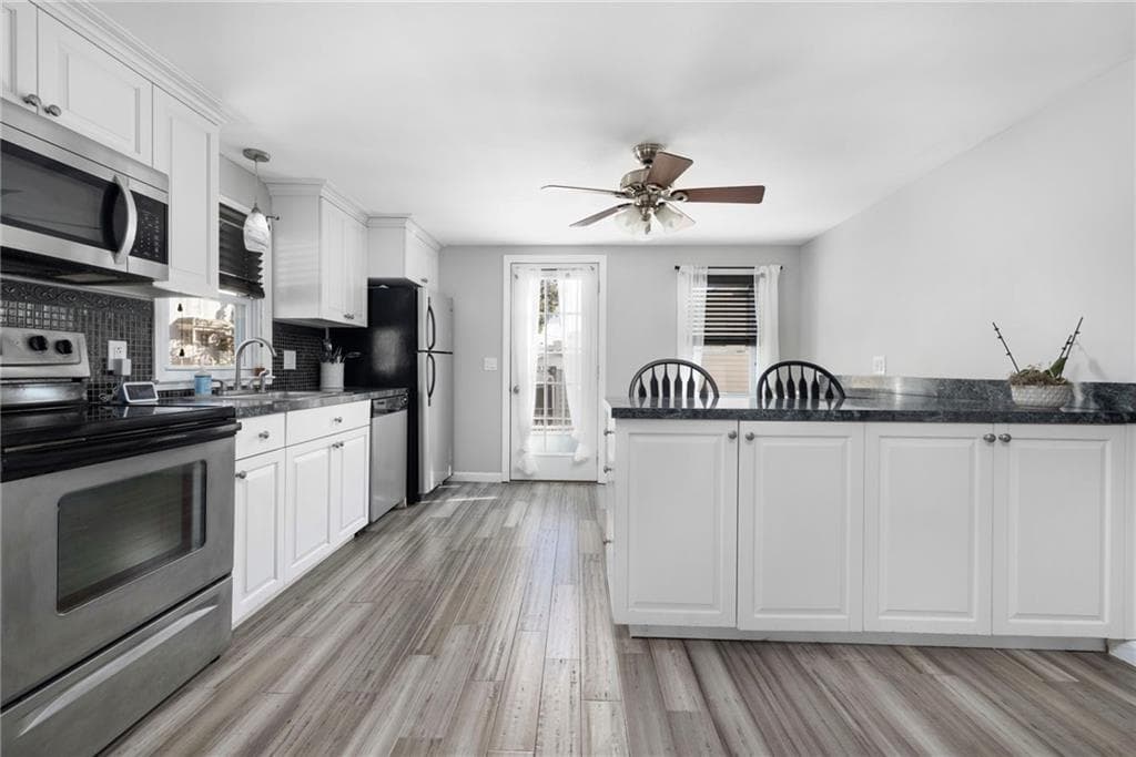 Single Family Residence at 464 High Street, Cumberland, photo 10 of 50