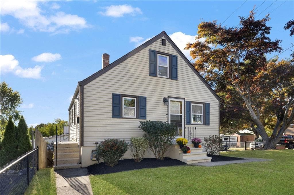 Single Family Residence at 464 High Street, Cumberland, photo 35 of 50