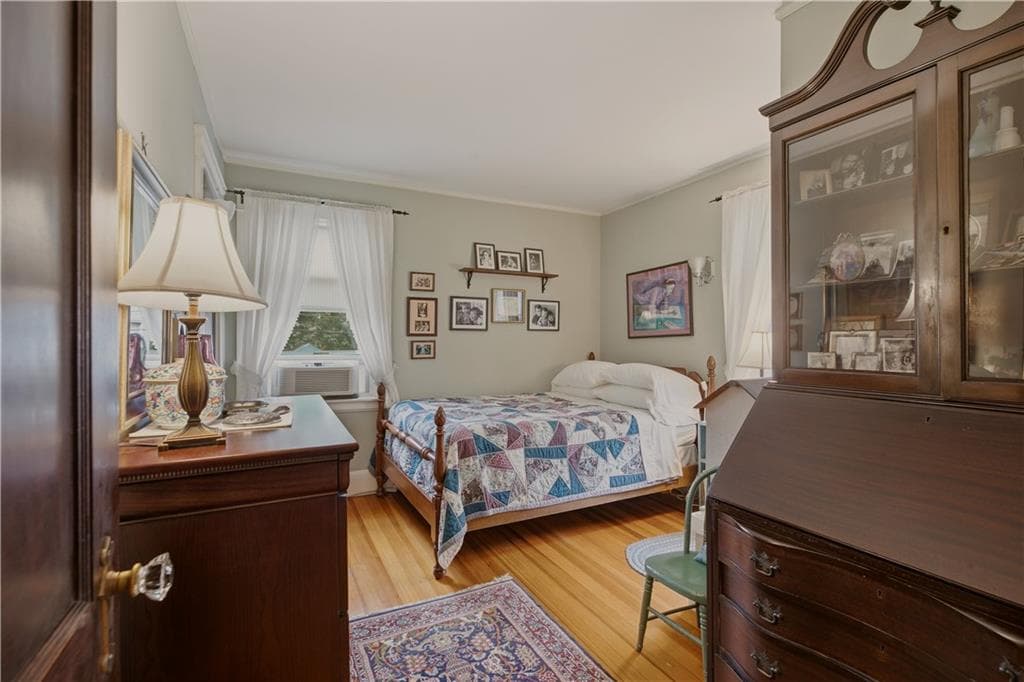 Single Family Residence at 120 Bay View Avenue, Cranston, photo 27 of 50