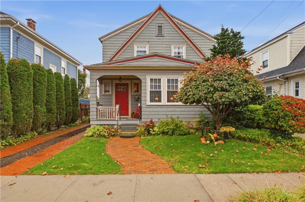 Single Family Residence at 120 Bay View Avenue, Cranston, photo 2 of 50