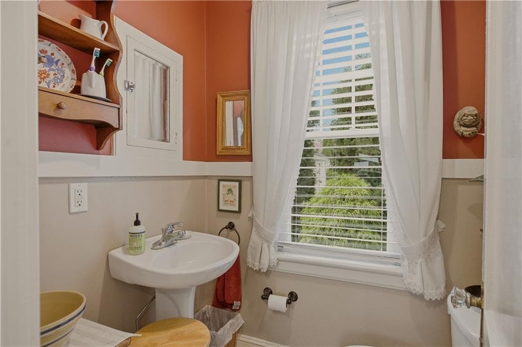 Single Family Residence at 120 Bay View Avenue, Cranston, photo 24 of 50