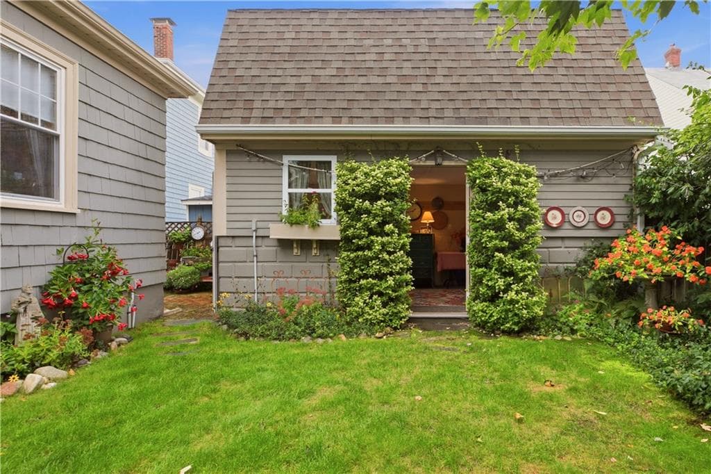 Single Family Residence at 120 Bay View Avenue, Cranston, photo 49 of 50