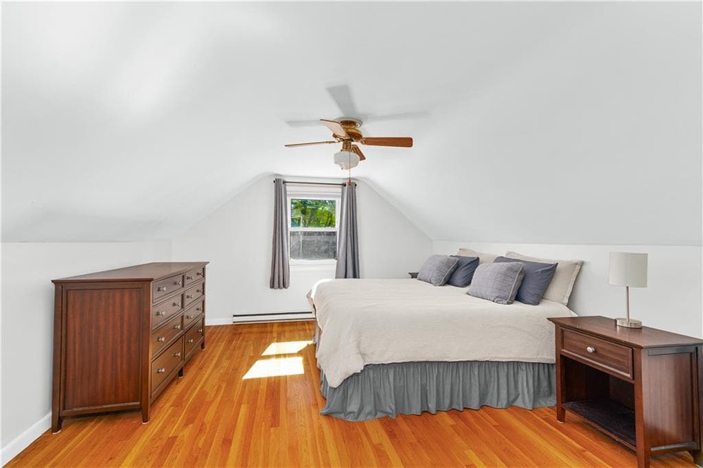 Single Family Residence at 20 Kinnicutt Avenue, Warren, photo 18 of 45