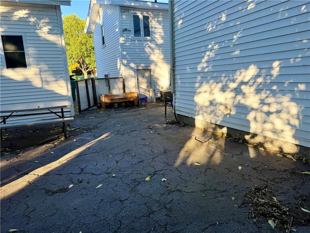 Multi Family at 163 Greene Street, Woonsocket, photo 35 of 41