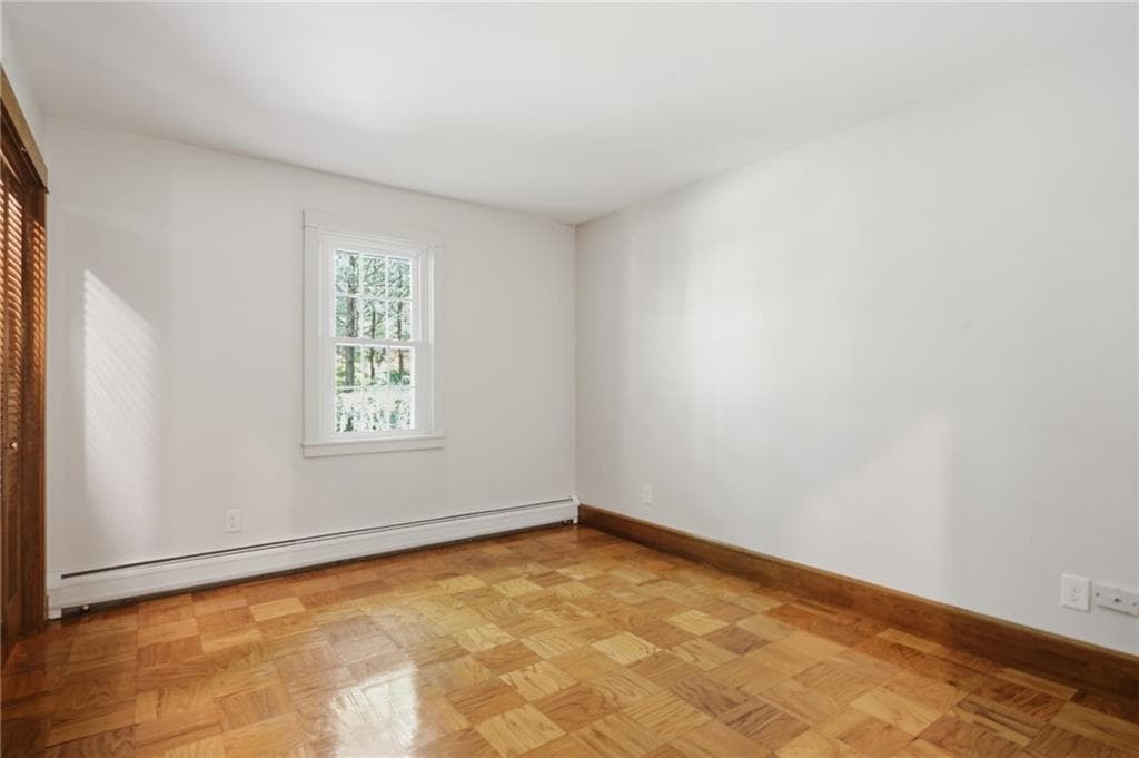 Single Family Residence at 82 Mapleville Road, Smithfield, photo 20 of 48