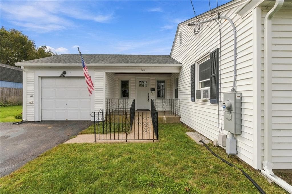 Single Family Residence at 143 Macarthur Boulevard, Coventry, photo 32 of 33
