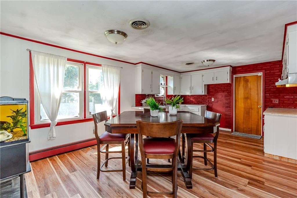 Single Family Residence at 73 Eagle Road, Cranston, photo 8 of 29