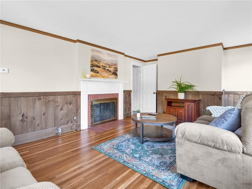 Single Family Residence at 15 Welcome Road, Smithfield, photo 7 of 29