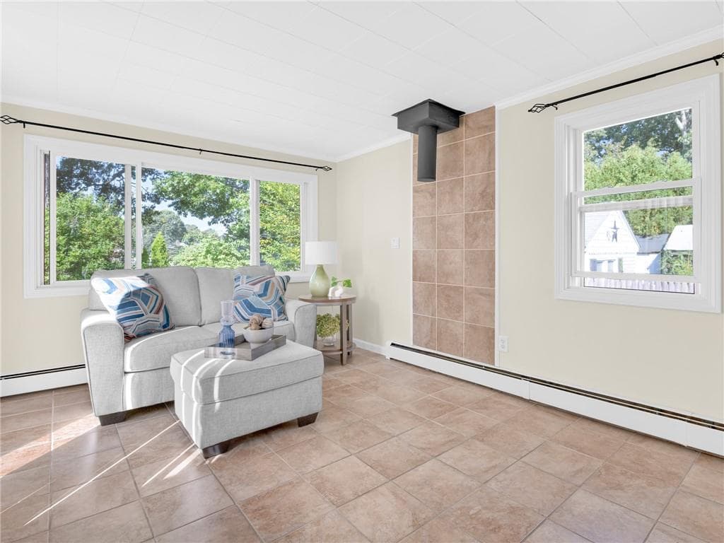 Single Family Residence at 37 Bakers Creek Road, Warwick, photo 16 of 37