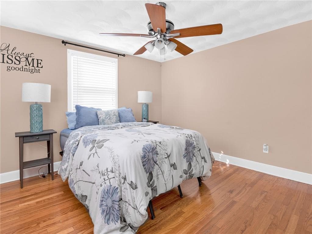 Single Family Residence at 37 Bakers Creek Road, Warwick, photo 20 of 37