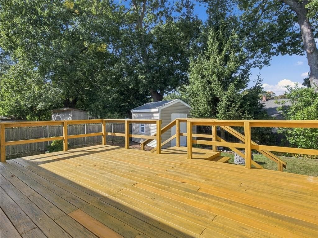 Single Family Residence at 37 Bakers Creek Road, Warwick, photo 31 of 37