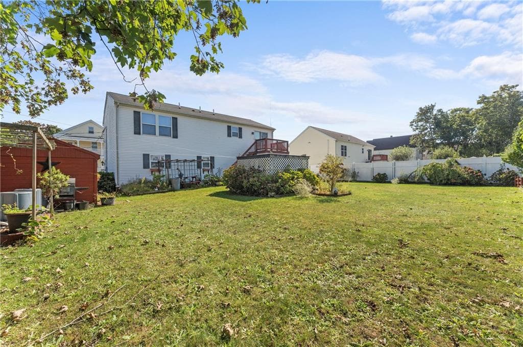Single Family Residence at 123 Acushnet Avenue, New Bedford, photo 42 of 43