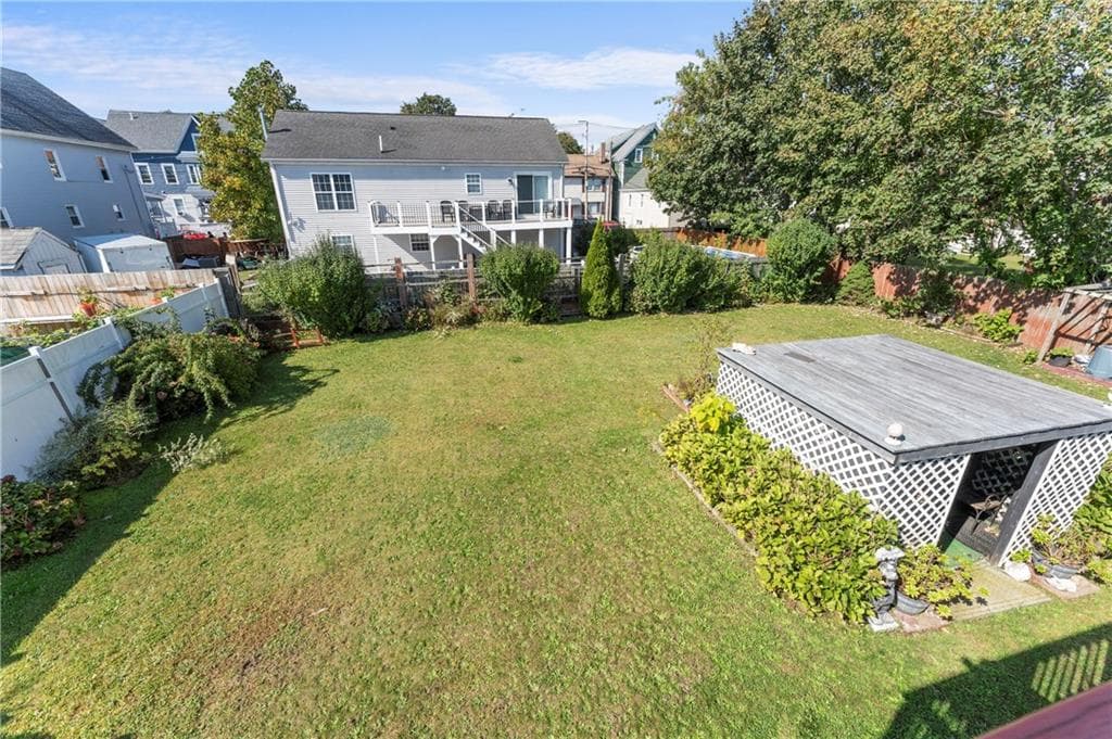 Single Family Residence at 123 Acushnet Avenue, New Bedford, photo 40 of 43