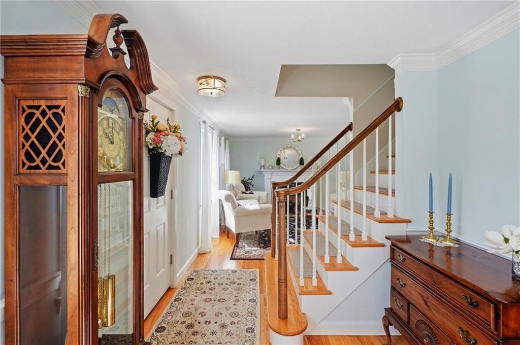Single Family Residence at 136 Briarwood Drive, South Kingstown, photo 14 of 43