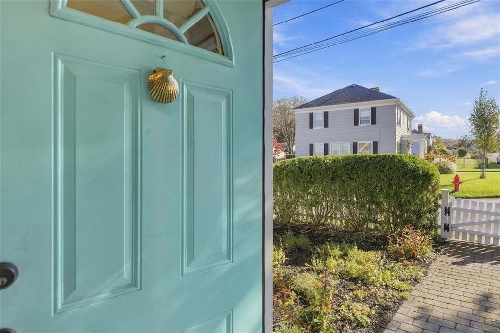Single Family Residence at 3 Ocean View Avenue, Tiverton, photo 12 of 45