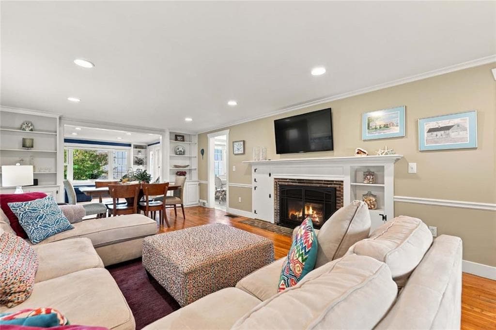 Single Family Residence at 3 Ocean View Avenue, Tiverton, photo 14 of 45