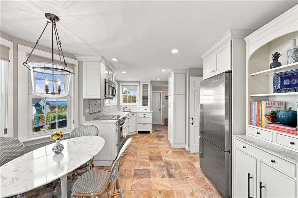 Single Family Residence at 3 Ocean View Avenue, Tiverton, photo 25 of 45