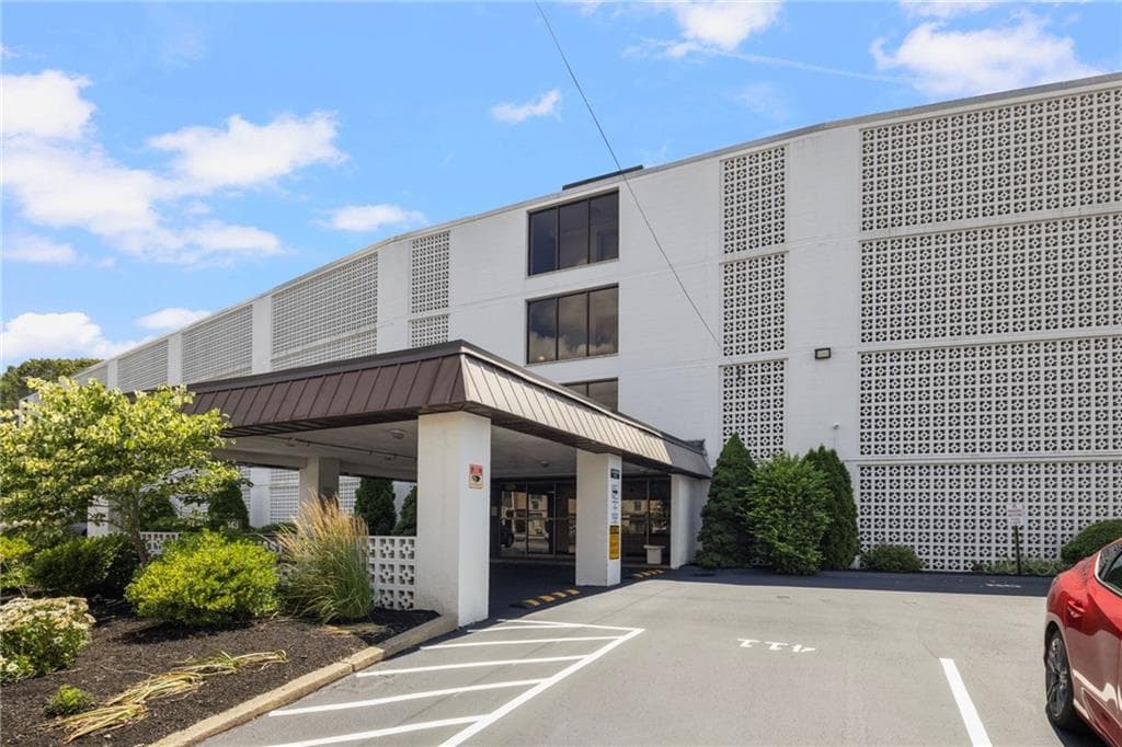 Condominium at 143 Hoffman Avenue UNIT 205, Cranston, photo 28 of 28